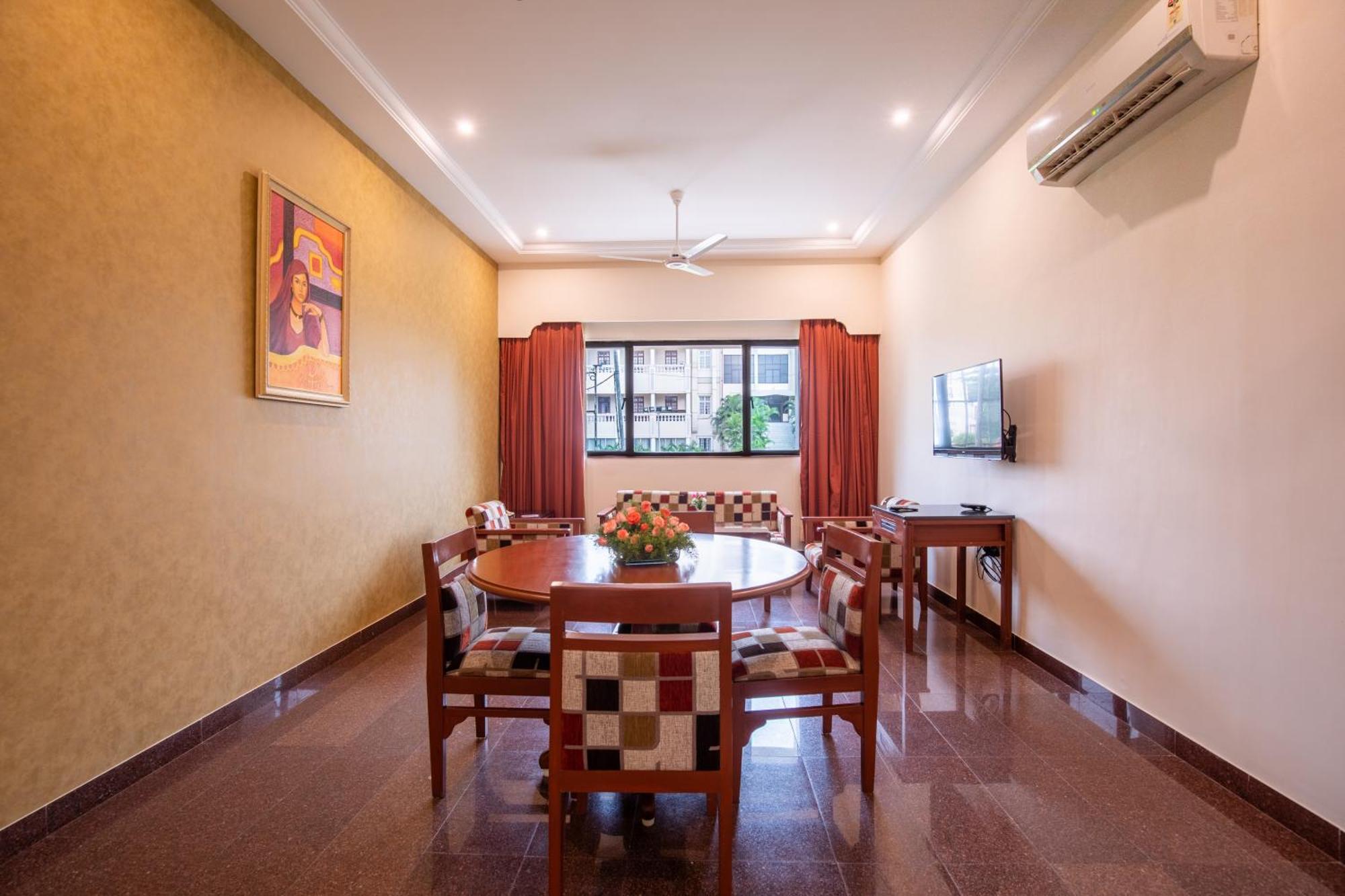 Отель Jenneys Residency Коимбатур Номер фото
